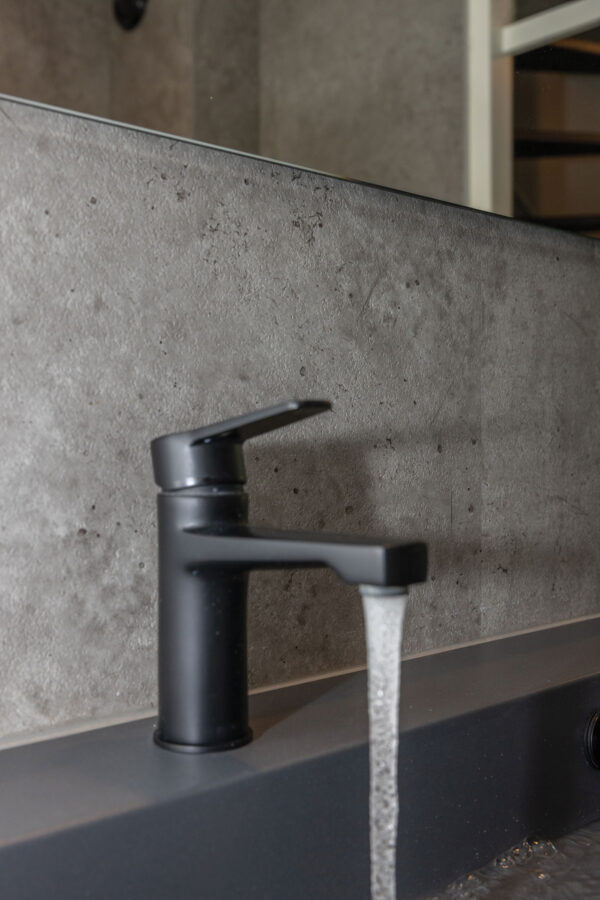DC01D74 ZX Grey Concrete 600 x 2600 Tap SOLID WALL PANEL 5mm x 300mm x 600mm (GREY CONCRETE) (PK11)